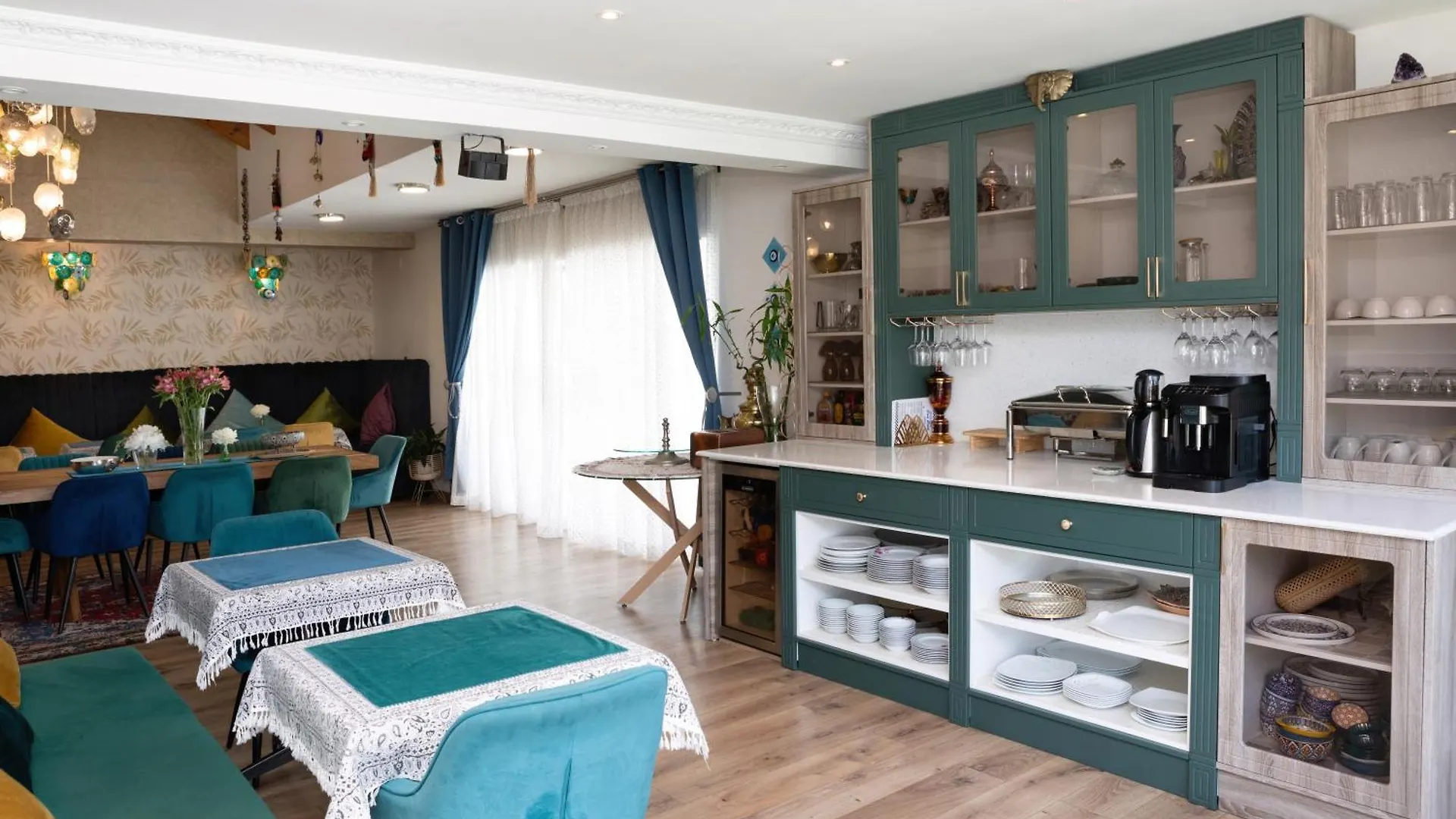 Ocean Vibes Hotel Cape Town Guest house